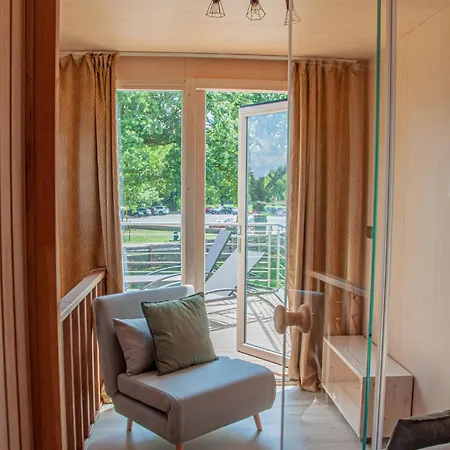 Haus Meister Schwarzrock * Falkenburg