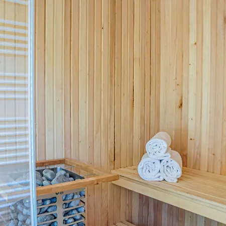 Haus Meister Schwarzrock Semesterbostad Falkenburg